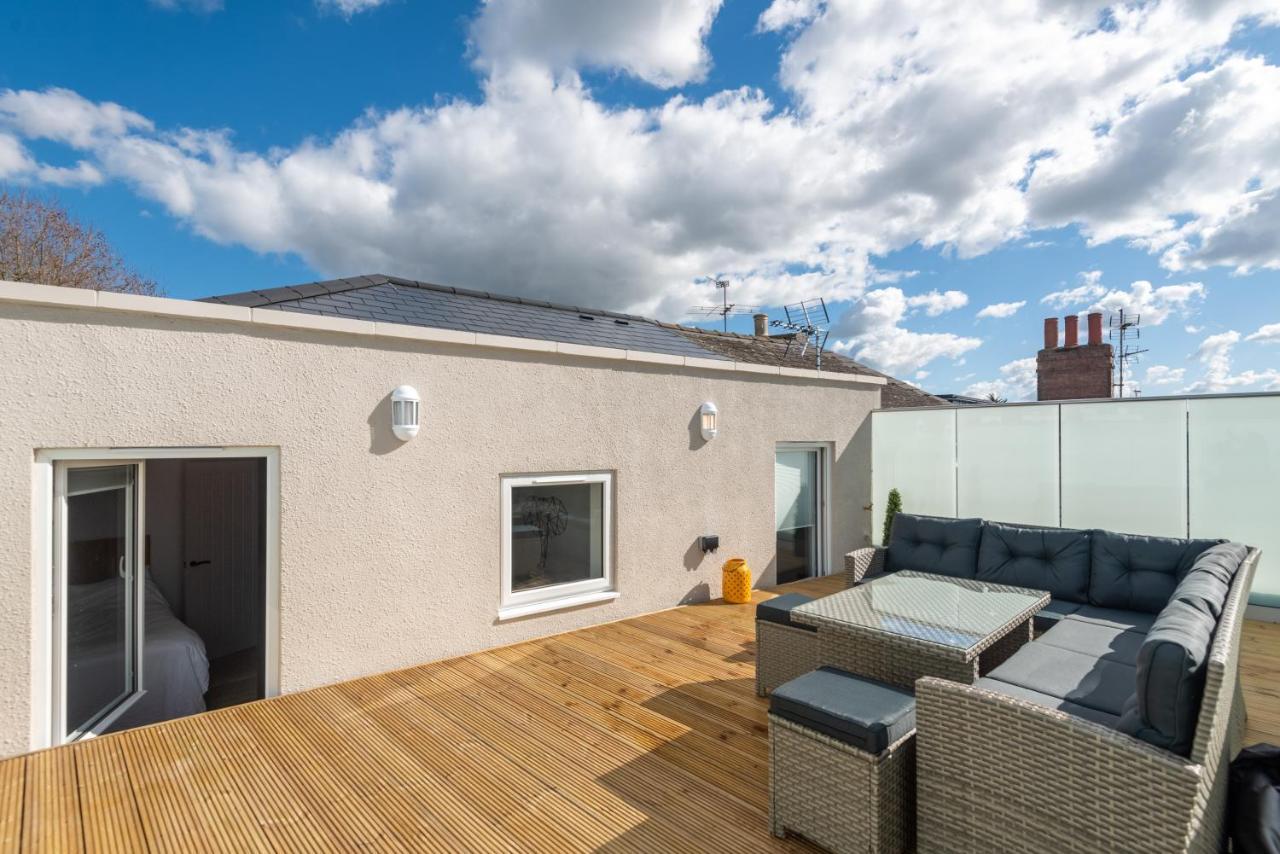 The Burton Penthouse By Fortuna Property Cheltenham Esterno foto
